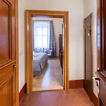 Elite Hotel