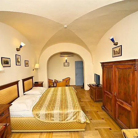 Hotell Elite Prag