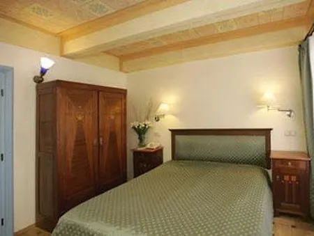 Hotel Elite 4*
