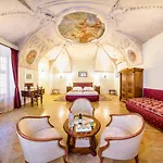 Elite Hotel Praga