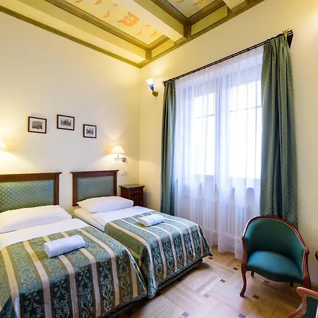 Elite Hotel