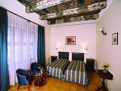 Elite Hotel