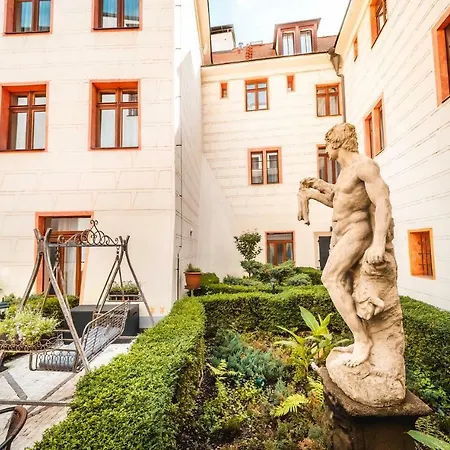 Elite Hotel