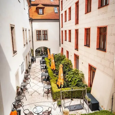 Elite 4* Praga