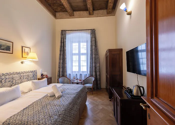 Hotel Elite 4*