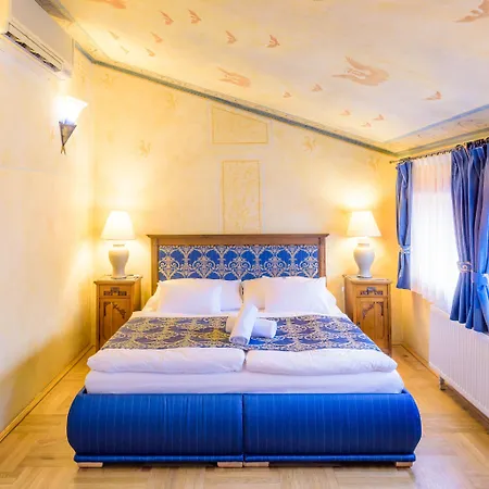 Elite Hotel